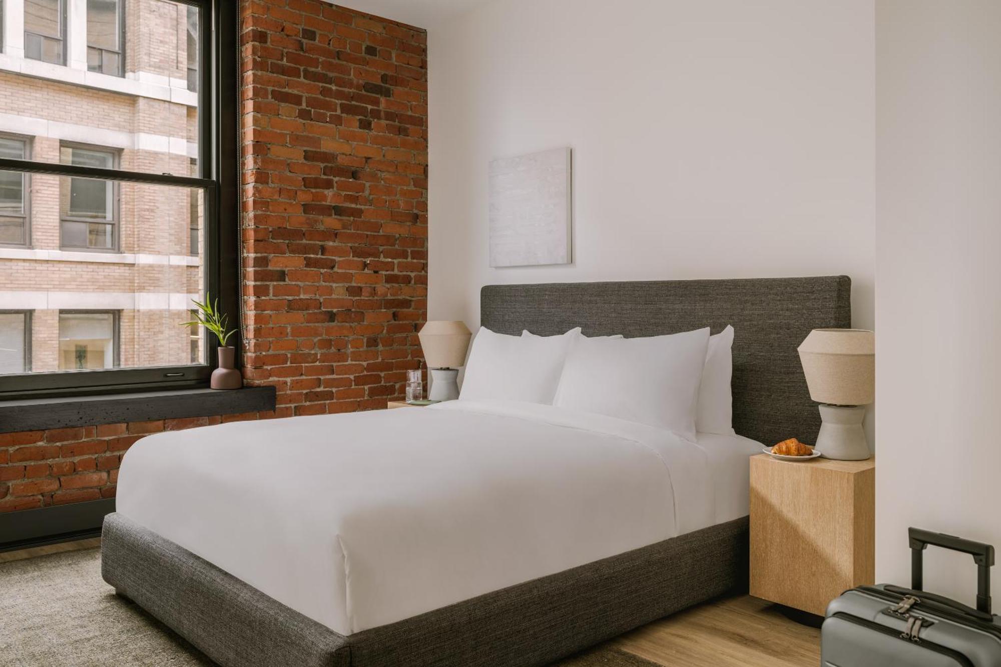 Sonder By Marriott Bonvoy Apollon Apartments Old Montréal Esterno foto