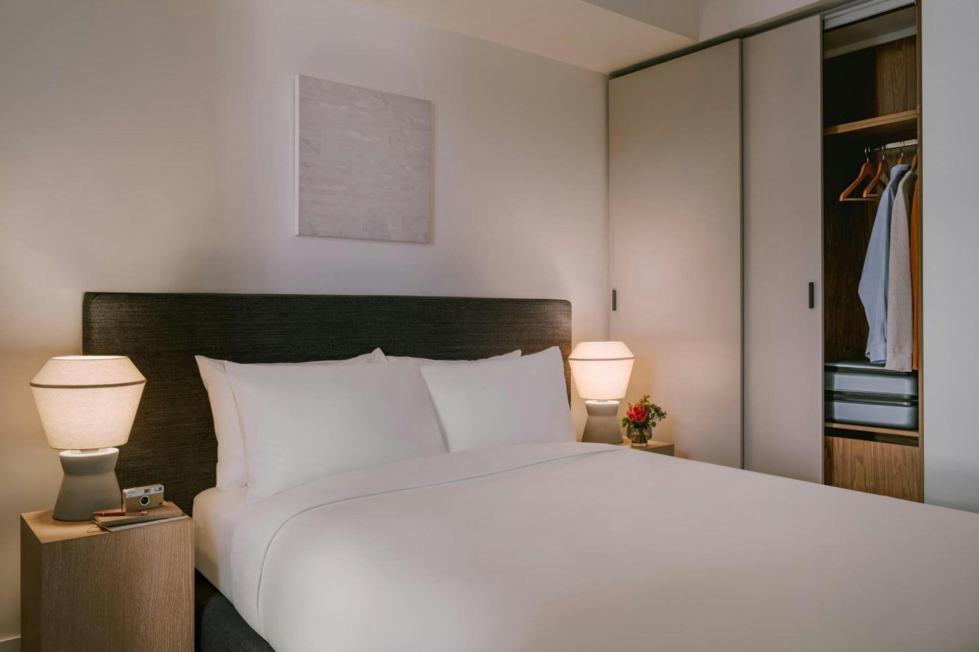 Sonder By Marriott Bonvoy Apollon Apartments Old Montréal Esterno foto